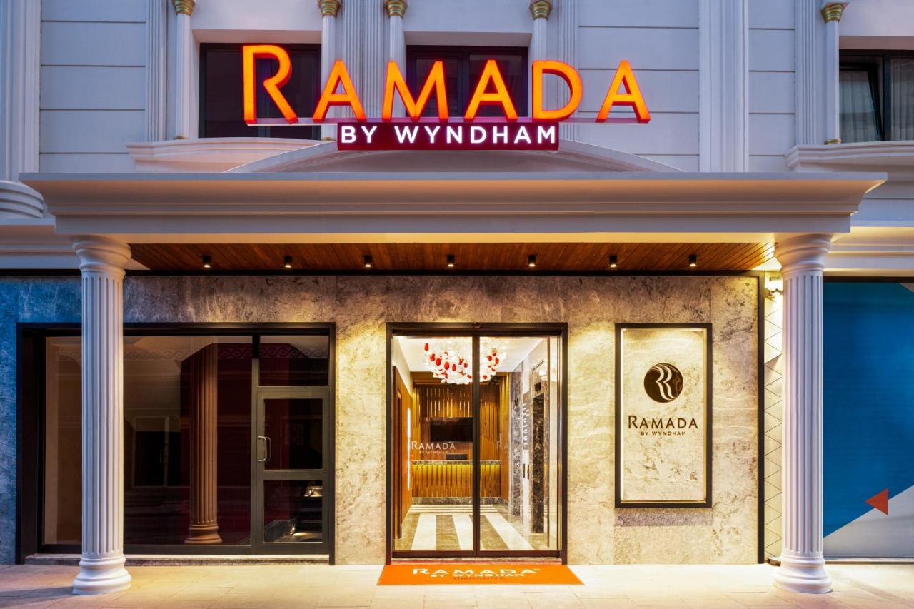 Hotel Ramada By Wyndham Istanbul Umraniye Exteriér fotografie